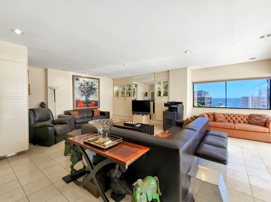 4 Bedroom Property for Sale in Sea Point Western Cape